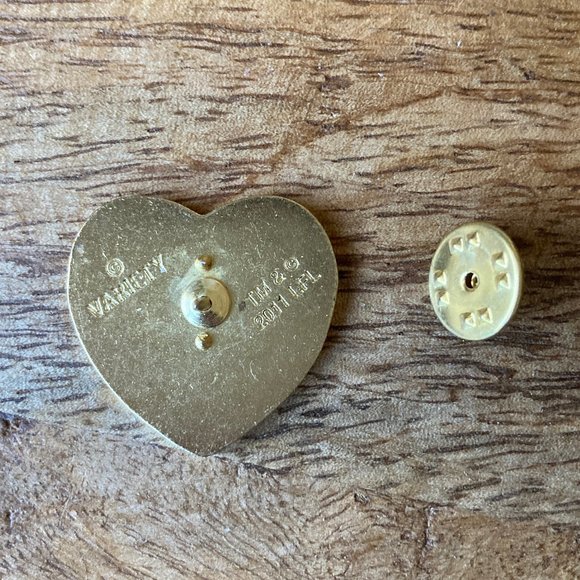 2012 R2D2 CP3O Heart Pin by The Variety Club - Picture 3 of 5